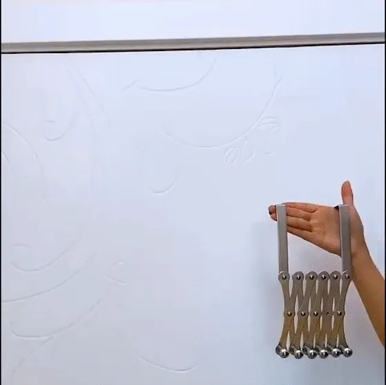 🔥Hot Sale Retractable Metal Coat Hanger